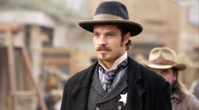 timothy olyphant mandalorian