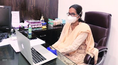 coronavirus, covid 19 in maharashtra, coronavirus cases in maharashtra, maharashtra education minister, varsha gaikwad, maharashtra schools, maharashtra schools reopen, indian express news