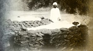 How oppressive containment measures during Poona plague led to assassination of British officer