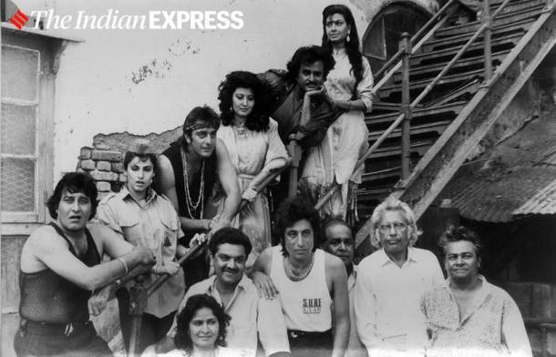 dimple kapadia khoon ka karz