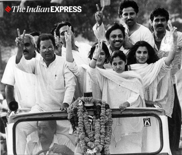 dimple kapadia rajesh khanna election