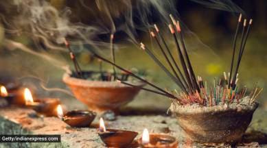 tributes, memorial websites, online tributes for the dead, deaths in lockdown, funerals in lockdown, paying virtual homage to the dead, indian express, indian express news