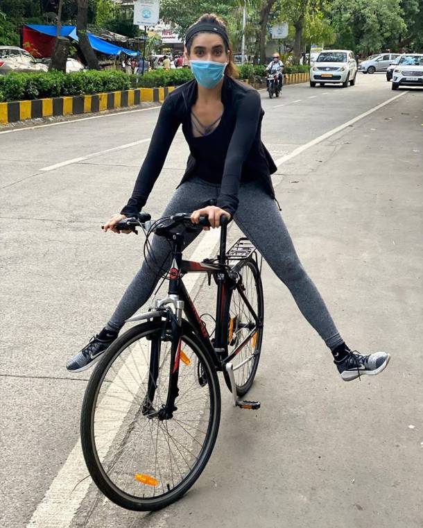 karisma tanna mumbai