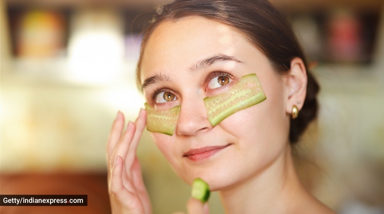 try-this-diy-cucumber-mask-to-soothe-tired-eyes