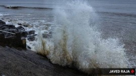 Cyclone Nisarga, Cyclone Nisarga in maharashtra, uddhav thackeray, Cyclone Nisarga damage in raigad, mahrashtra govt cyclonic damage assistance, free ration for cyclone hot families, indian express news