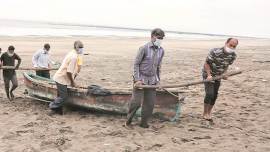 Coronavirus lockdown, cyclone Nisarga, fishing season, Gujarat news, Indian express news