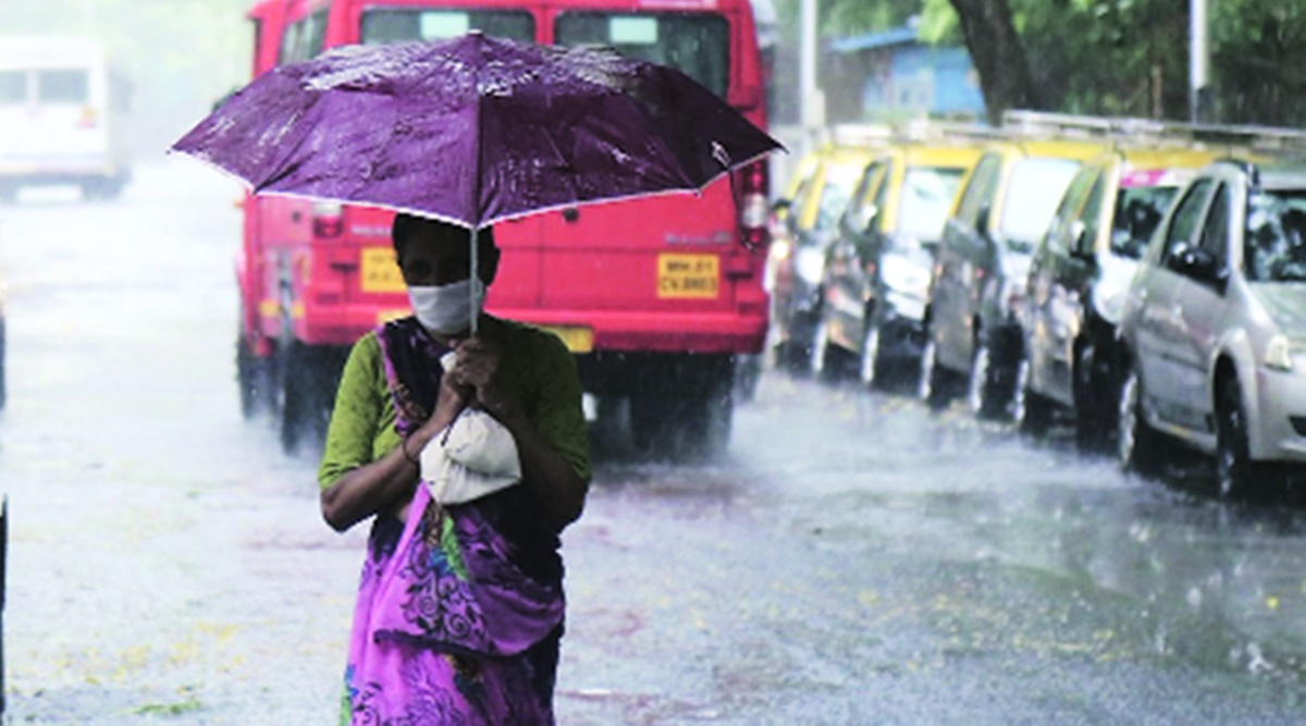 Monsoon arrives in Maharashtra, heavy rain forecast for Mumbai in weekend |  India News,The Indian Express