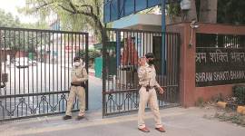 coronavirus, Central Ministry corona Positive cases, corona Positive cases in govt offices, govt employees covid psoitive