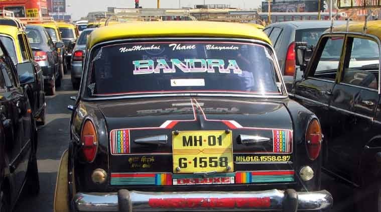 coronavirus in mumbai, mumbai auto rickshaw drivers, mumbai auto rickshaw drivers union, mumbai auto rickshaw drivers use plastic separator, coronavirus safety, indian express news