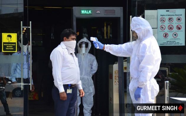 temples reopen, malls reopen, Unlock 1.0, covid 19 lockdown, lockdown 5.0, coronavirus lockdown,maharashtra malls, delhi malls reopening, malls reopening, salons reopening, elante mall, temple, markets open, june 8 unlockdown, india unlockdown, indian express