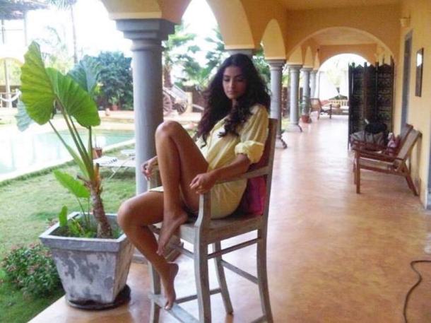 sonam kapoor unseen photos