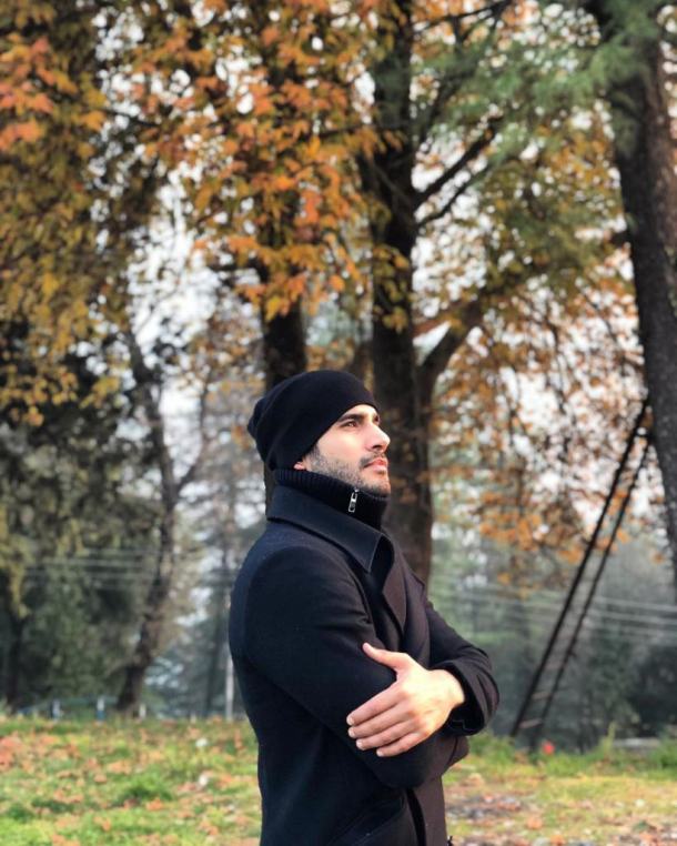 karan tacker images