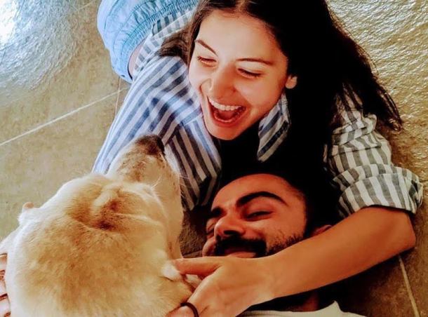 Anushka, virat dog photo