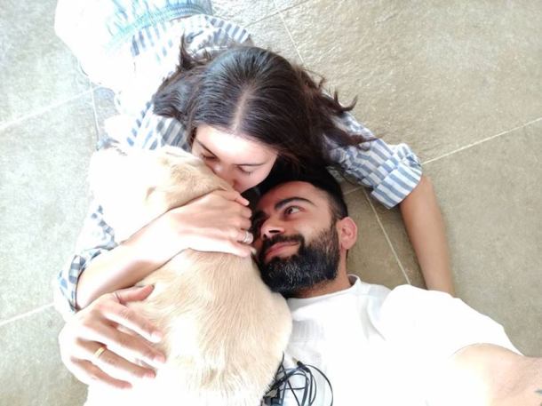 Anushka, virat dog