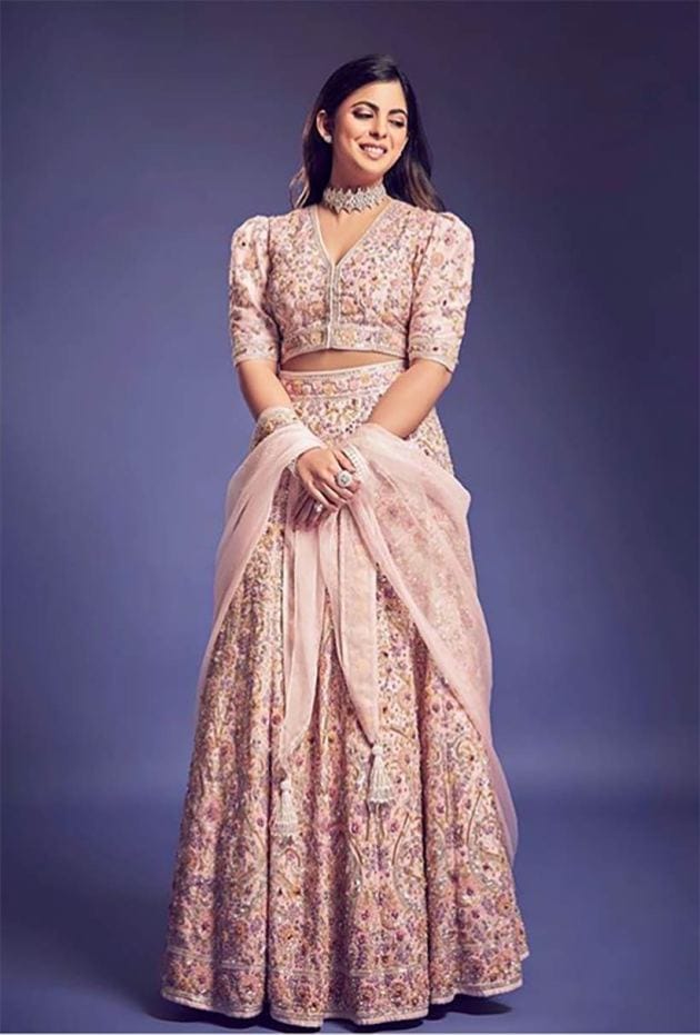 sequin saree isha ambani
