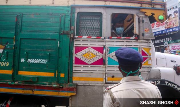 Deserted roads, quiet flyovers mark this week's first day of lockdown in Kolkata