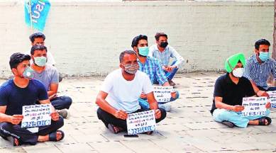 NSUI, Students Protest, Hunger Strike, Chandigarh Congress Bhawan