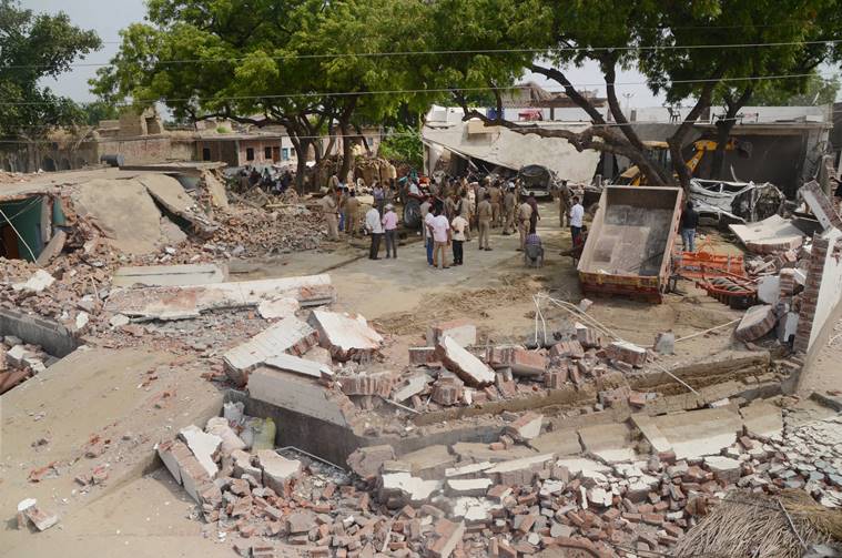 Vikas Dubey house demolished, Vikas Dubey kill kanpur cops, kanpur cops killed, Vikas Dubey encounter, Vikas Dubey kanpur house demolished 