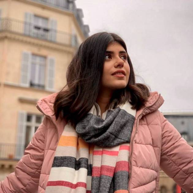 sanjana sanghi photos