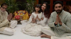 Amitabh Bachchan, Aaradhya Bachchan, Aishwarya Rai Bachchan, Abhishek Bachchan