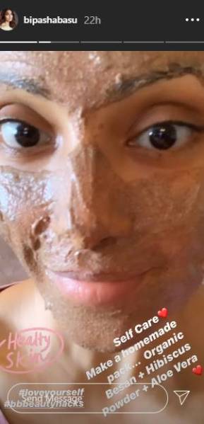 bipasha basu, face pack