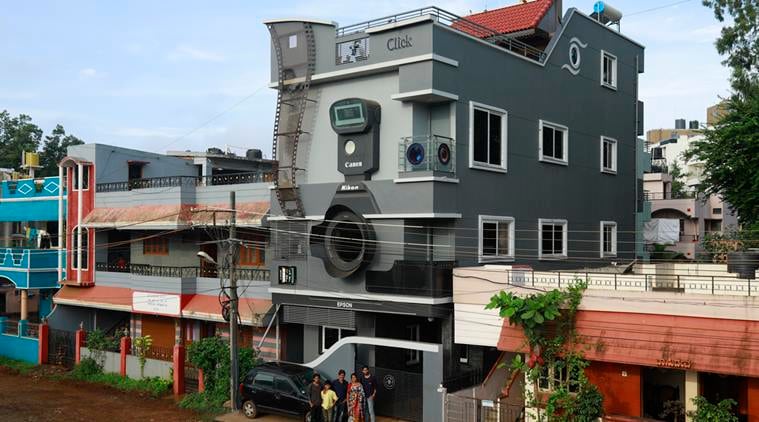 camera shaped house, karnataka viral camera house, ravi hongal camera house, photographer sons named after camera, belgaum camera house, viral news, odd news, indian express