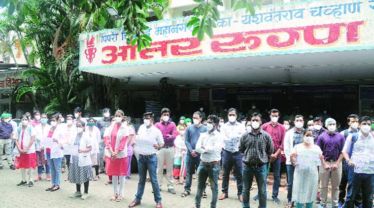 doctors abused, PCMC, YCM hospital, Pune news, Maharashtra news, indian express news
