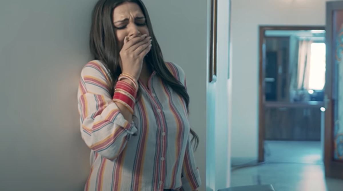 bazaar song himanshi khurana is heartbroken entertainment news the indian express bazaar song himanshi khurana is