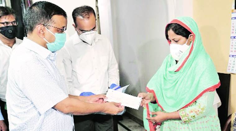 dr javed ali wife, dr aved ali death, corona warrior death, coronavirus doctor death, delhi coronavirus update, delhi covid update, indian express
