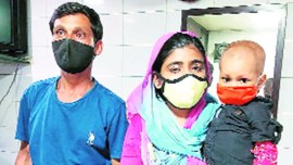 mp family in mumbai, mp familyt covid, mp family lives under flyover, mo family flover, covid-19 in mumbai, mumbai coronavirus news, indian express news