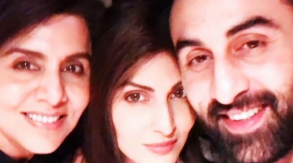 riddhima kapoor with neetu and ranbir kapoor