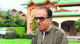 SC dismisses Soz wife’s plea as J&K says no detention, he says: not let out today too