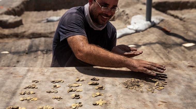 Israeli, Gold coins, Gold treasure, 1100-year-old treasure, Israel Antiquities Authority, Trending news, Indian Express news.