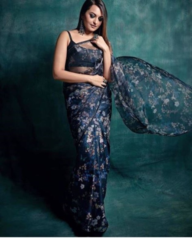 sonakshi sinha, sonakshi sinha photos, sonakshi sinha latest photos, sonakshi sinha saris, sari collection 2020, sari style 2020