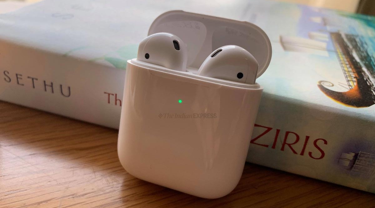 Bollywood : AirPods Pro grips Indian celebrities