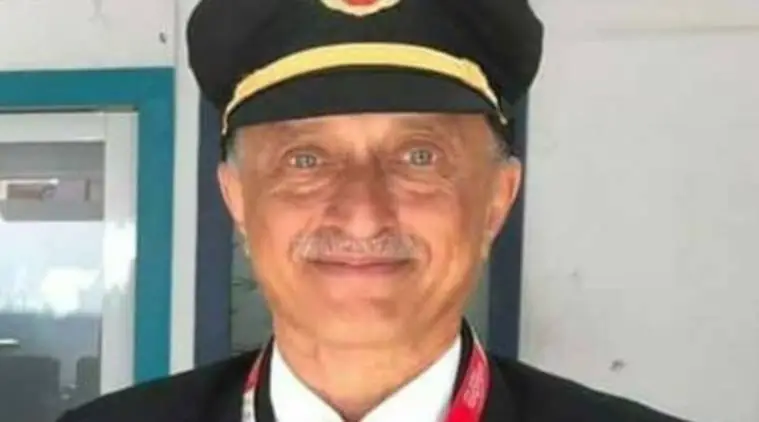 Deepak Vasanth Sathe, who was Deepak Vasanth Sathe, Deepak Vasanth Sathe pilot, air india express pilot, kerala plane crash, kozhikode plane crash, kerala crash pilot, indian express