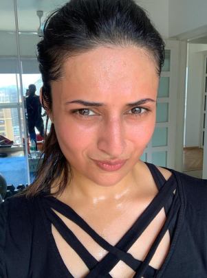 Divyanka workout click