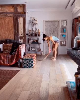 Katrina sweeping