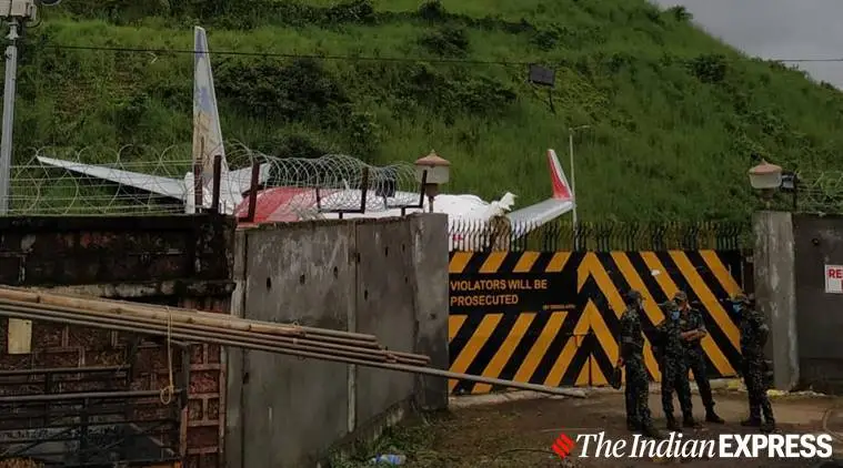 Kerala plane crash, Kozhikode plane crash, Kozhikode runway, former DGCA on kozhikode runway, former DGCA interview, Bharat Bhushan, Kerala bureaucrat bharat bhushan, Kerala news, Indian express