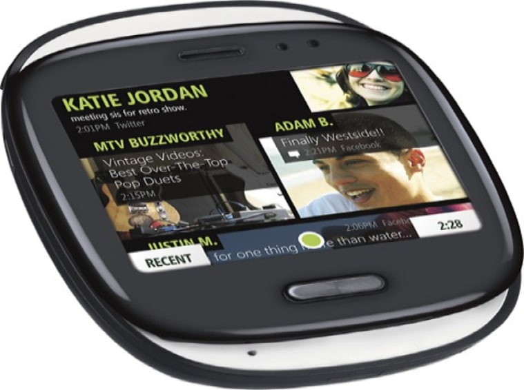 microsoft kin, Kin one, Kin two, microsoft kin failure, Kin phone failed, microsoft's biggest product failures, Microsoft Kin smartphones, Steve Ballmer, tech history 