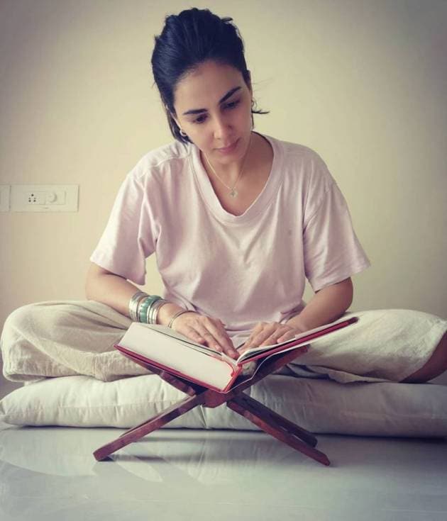 kirti kulhari reads geeta