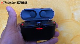 Sony WF-1000XM3 earphones