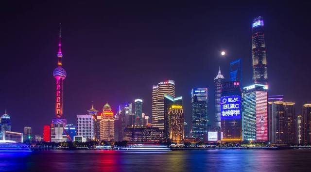 Among the more than 500 approved Chinese applicants, the Qatari broadcaster provided eight names, led by Yang Huiyan, a principal owner of Chinese property developer Country Garden.