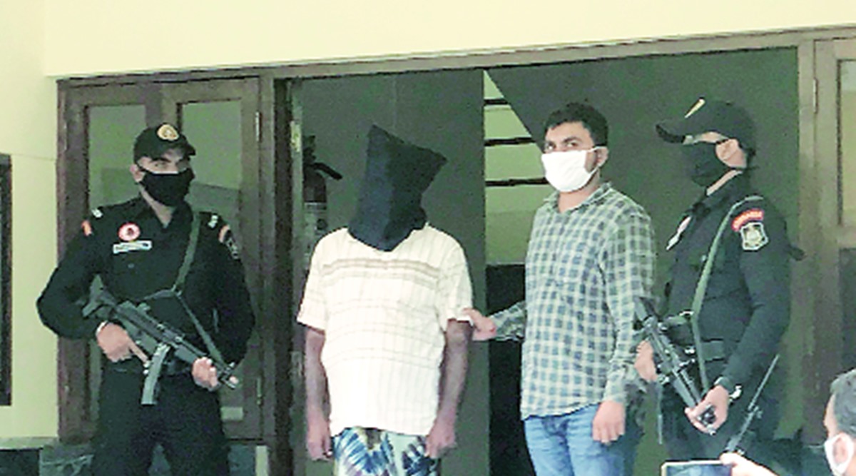 2006 Kalupur Railway Station blast case, Gujarat Anti-Terrorist Squad, ATS, Lashkar-e-Taiba, Lashkar-e-Taiba operatives escape help, man arrested for helping Lashkar-e-Taiba operatives escape, indian express news