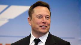 Elon Musk, SpaceX, Spacex pentagon award, spacex starlink, spacex missile tracking satellite