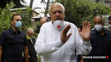 Farooq Abdullah, Farooq Abdullah nc, Farooq Abdullah not allowed to leave house, Farooq Abdullah not allowed to leave residence, national conference