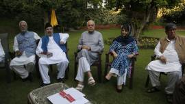 Kashmir all-party meeting, all-party meeting Jammu and Kashmir, Jammu and Kashmir bifurcation, Article 370, Article 370 abrogation, India news, Indian Express