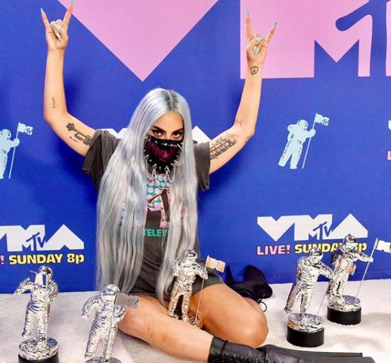 lady gaga face mask, mtv vma