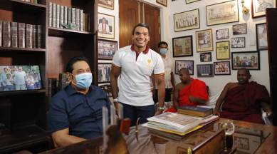 Mahinda Rajapaksa, Mahinda Rajapaksa oath taking, Mahinda Rajapaksa oath taking ceremony, Sri Lanka elections, World news, Indian Express