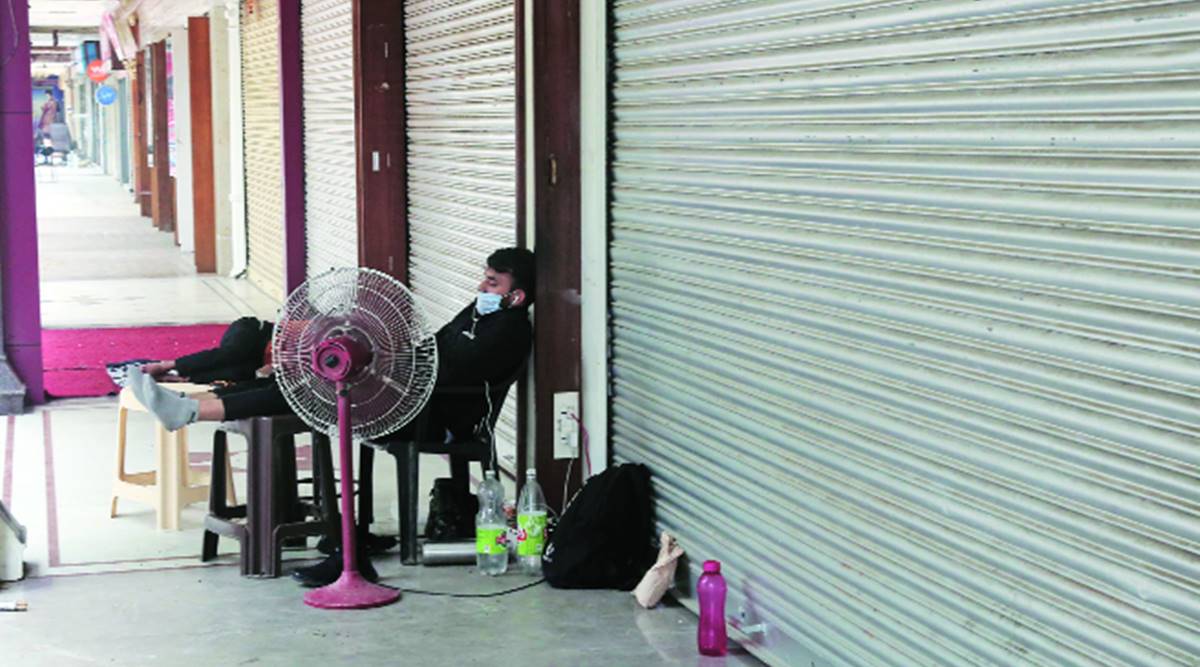 Market Association protest, Weekend curfew, Chandigarh news, Punjab news, Indian express news